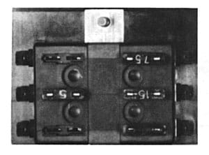 12 way plug in fuse panel without Ground Plain